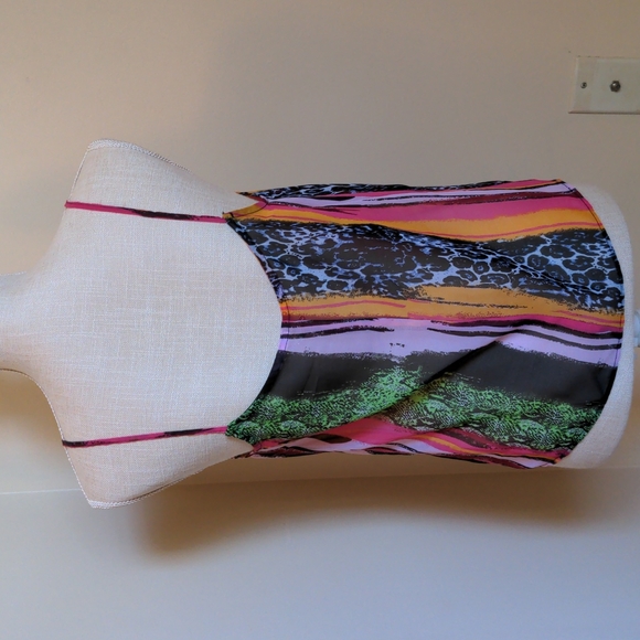 Colorful animal print sheer blouse - Picture 2 of 7